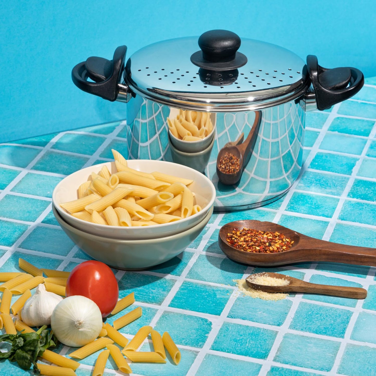 Vinod Stainless Steel Pasta, Rice Pot with Strainer lid , SAS Bottom Rice Steamer Cooker, Noodles, Veggies Boiler Pot with Locking Handles, Induction Base