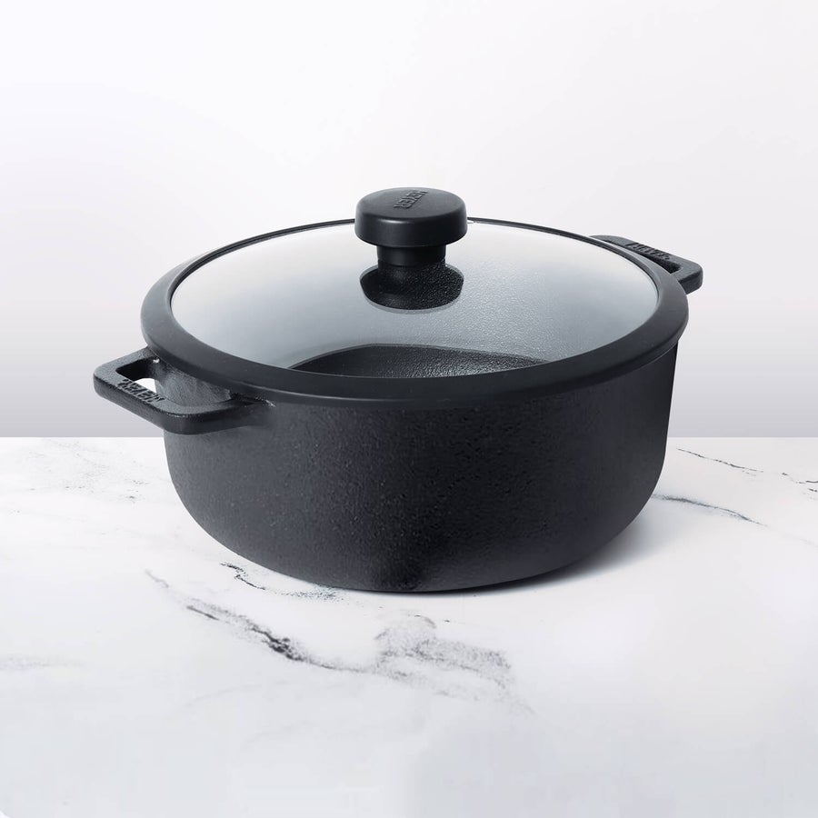 Meyer Pre-Seasoned Cast Iron Dutch Oven/Sauteuse With Glass Lid, 24cm