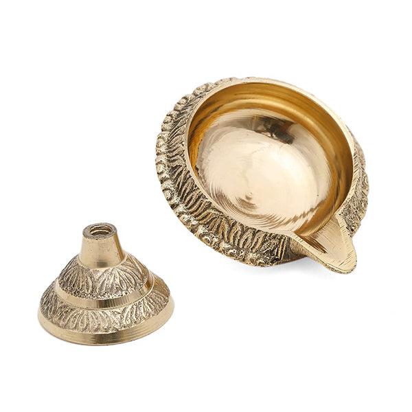 Brass Metal Deepak On Stand, Standard, Gold